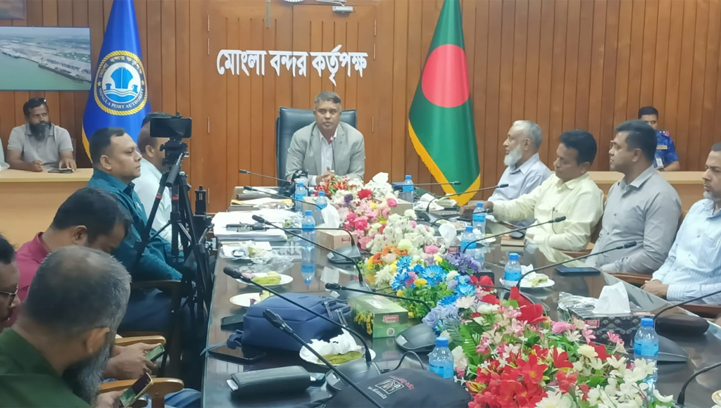 ‎নতুন কর্মপরিকল্পনায় মোংলা বন্দরের সক্ষমতা বৃদ্ধির উদ্যোগ: বৈদেশিক বাণিজ্যে বিকল্প দিগন্তের হাতছানি